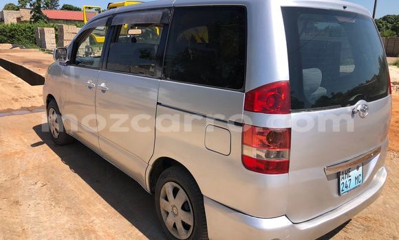 Tenga Tsaru Toyota Noah Zvimwe Mota in Maputo in Maputo Tenga Tsaru Toyota Noah Zvimwe Mota in Maputo in Maputo