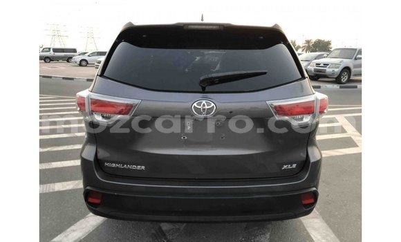Tenga Imported Toyota Highlander Zvimwe Mota in Import - Dubai in Cabo Delgado Tenga Imported Toyota Highlander Zvimwe Mota in Import - Dubai in Cabo Delgado