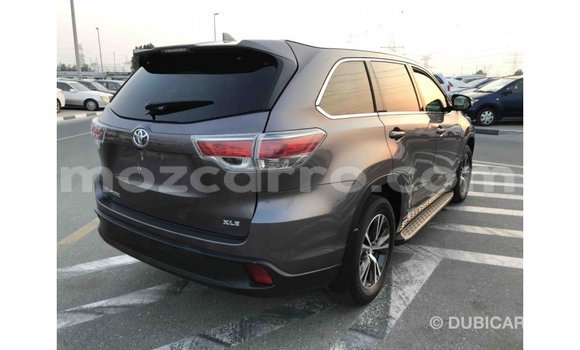 Tenga Imported Toyota Highlander Zvimwe Mota in Import - Dubai in Cabo Delgado Tenga Imported Toyota Highlander Zvimwe Mota in Import - Dubai in Cabo Delgado