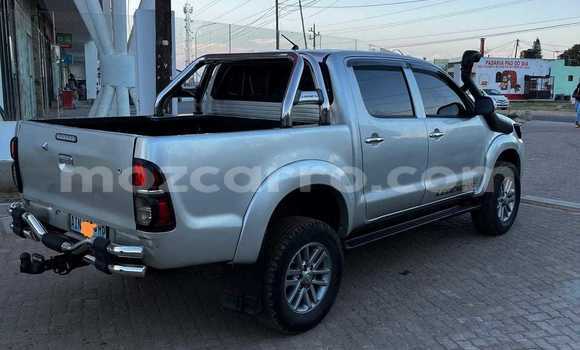 Tenga Tsaru Toyota Hilux Zvimwe Mota in Maputo in Maputo Tenga Tsaru Toyota Hilux Zvimwe Mota in Maputo in Maputo