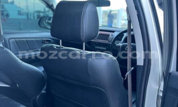 Tenga Tsaru Toyota Hilux Zvimwe Mota in Maputo in Maputo Tenga Tsaru Toyota Hilux Zvimwe Mota in Maputo in Maputo