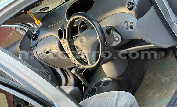 Tenga Tsaru Toyota Vitz Beige Mota in Maputo in Maputo Tenga Tsaru Toyota Vitz Beige Mota in Maputo in Maputo