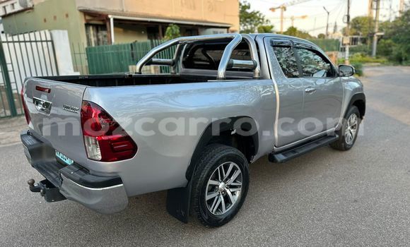 Comprar Usado Toyota Hilux Bege Carro em Maputo em Maputo Comprar Usado Toyota Hilux Bege Carro em Maputo em Maputo