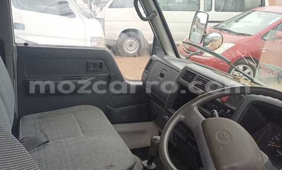 Comprar Usado Toyota Dyna Branco Carro em Maputo em Maputo Comprar Usado Toyota Dyna Branco Carro em Maputo em Maputo
