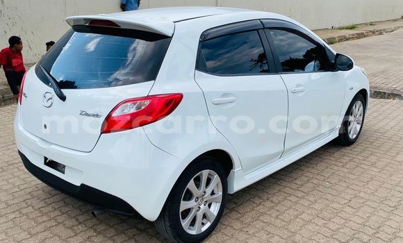 Tenga Tsaru Mazda Demio Chena Mota in Maputo in Maputo Tenga Tsaru Mazda Demio Chena Mota in Maputo in Maputo