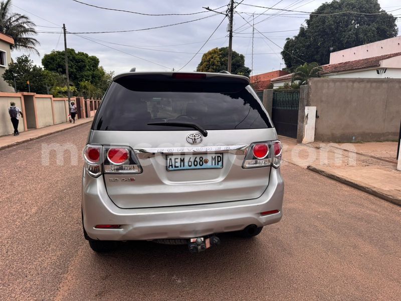 Big with watermark toyota fortuner maputo maputo 31686