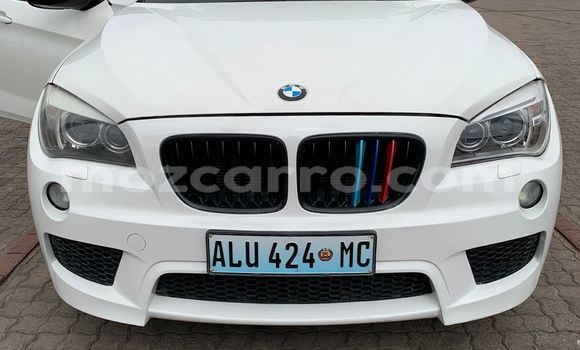 Buy Used BMW 1M White Car in Maputo in Maputo