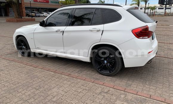 Comprar Usado BMW 1M Branco Carro em Maputo em Maputo Comprar Usado BMW 1M Branco Carro em Maputo em Maputo