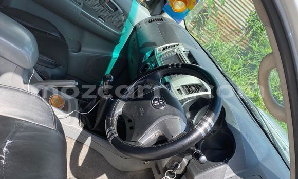 Comprar Usado Toyota Hilux Bege Carro em Maputo em Maputo Comprar Usado Toyota Hilux Bege Carro em Maputo em Maputo