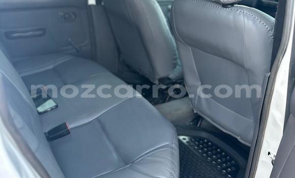 Buy Used Nissan NP 300 White Car in Maputo in Maputo Buy Used Nissan NP 300 White Car in Maputo in Maputo
