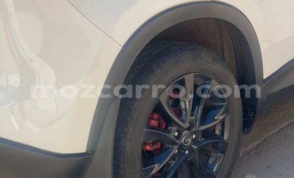 Nunua Ilio tumika Mazda CX-5 Nyeupe Gari ndani ya Maputo nchini Maputo Nunua Ilio tumika Mazda CX-5 Nyeupe Gari ndani ya Maputo nchini Maputo
