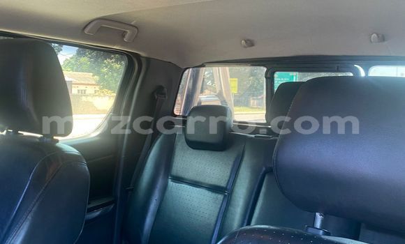 Nunua Ilio tumika Mazda BT-50 Bluu Gari ndani ya Maputo nchini Maputo Nunua Ilio tumika Mazda BT-50 Bluu Gari ndani ya Maputo nchini Maputo