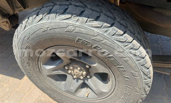 Comprar Usado Toyota Land Cruiser Prata Carro em Maputo em Maputo Comprar Usado Toyota Land Cruiser Prata Carro em Maputo em Maputo