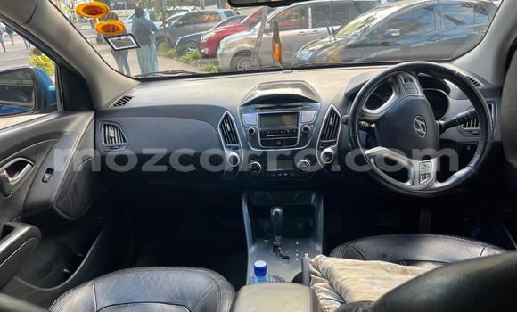 Buy Used Hyundai ix35 Blue Car in Maputo in Maputo Buy Used Hyundai ix35 Blue Car in Maputo in Maputo