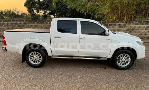 Tenga Tsaru Toyota Hilux Chena Mota in Maputo in Maputo Tenga Tsaru Toyota Hilux Chena Mota in Maputo in Maputo