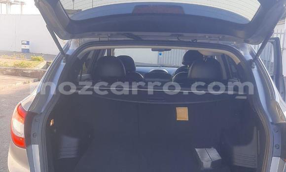 Comprar Usado Hyundai ix35 Prata Carro em Maputo em Maputo Comprar Usado Hyundai ix35 Prata Carro em Maputo em Maputo