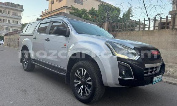 Comprar Novo Isuzu D-MAX Prata Carro em Maputo em Maputo Comprar Novo Isuzu D-MAX Prata Carro em Maputo em Maputo