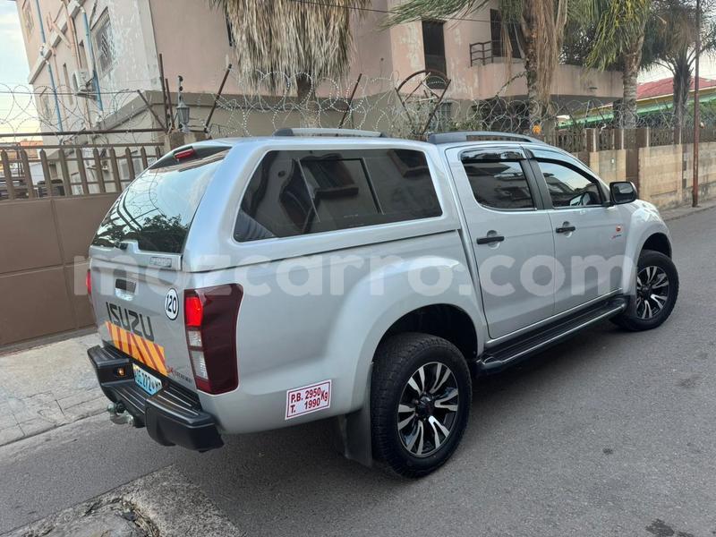 Big with watermark isuzu d max maputo maputo 31741