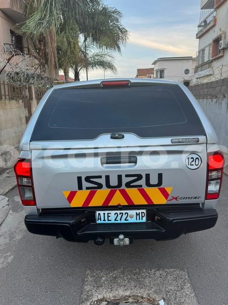 Big with watermark isuzu d max maputo maputo 31741