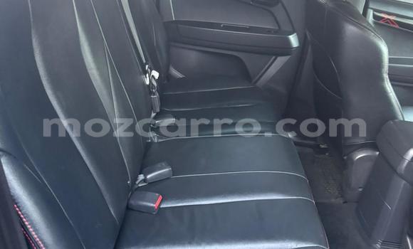 Comprar Novo Isuzu D-MAX Prata Carro em Maputo em Maputo Comprar Novo Isuzu D-MAX Prata Carro em Maputo em Maputo