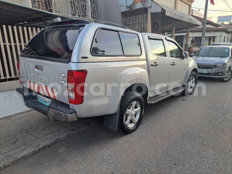 Big with watermark isuzu d max maputo maputo 31742