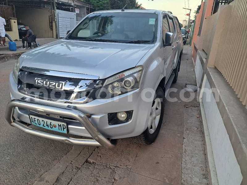 Big with watermark isuzu d max maputo maputo 31742