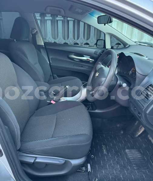 Big with watermark toyota auris maputo maputo 31744