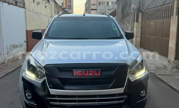 Comprar Usado Isuzu D-MAX Prata Carro em Maputo em Maputo