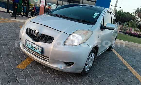 Comprar Usado Toyota Vitz Bege Carro em Maputo em Maputo Comprar Usado Toyota Vitz Bege Carro em Maputo em Maputo