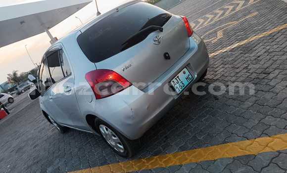 Comprar Usado Toyota Vitz Bege Carro em Maputo em Maputo Comprar Usado Toyota Vitz Bege Carro em Maputo em Maputo