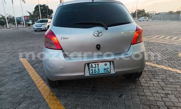 Comprar Usado Toyota Vitz Bege Carro em Maputo em Maputo Comprar Usado Toyota Vitz Bege Carro em Maputo em Maputo