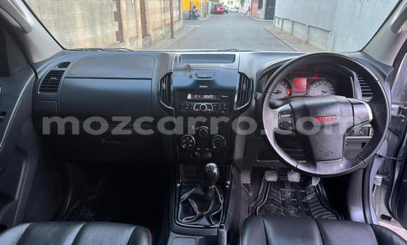 Nunua Ilio tumika Isuzu D-MAX Nyingine Gari ndani ya Maputo nchini Maputo Nunua Ilio tumika Isuzu D-MAX Nyingine Gari ndani ya Maputo nchini Maputo
