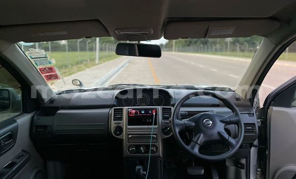 Nunua Ilio tumika Nissan X-Trail Beige Gari ndani ya Maputo nchini Maputo Nunua Ilio tumika Nissan X-Trail Beige Gari ndani ya Maputo nchini Maputo