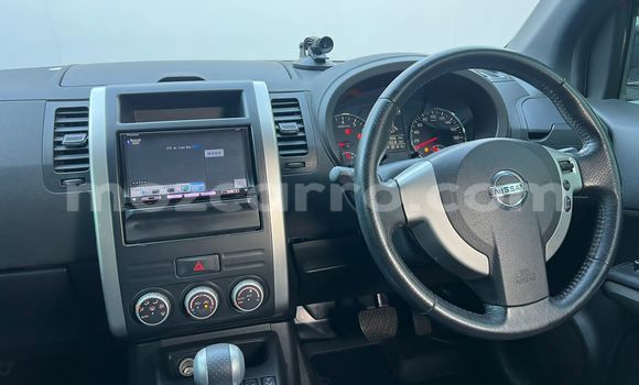 Tenga Tsaru Nissan X-Trail Tsvuku Mota in Maputo in Maputo Tenga Tsaru Nissan X-Trail Tsvuku Mota in Maputo in Maputo