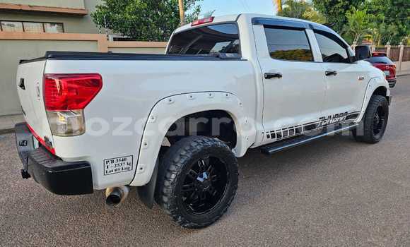 Buy Used Toyota Tundra White Car in Maputo in Maputo Buy Used Toyota Tundra White Car in Maputo in Maputo