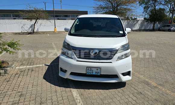 Tenga Tsaru Toyota Vellfire Chena Mota in Maputo in Maputo Tenga Tsaru Toyota Vellfire Chena Mota in Maputo in Maputo