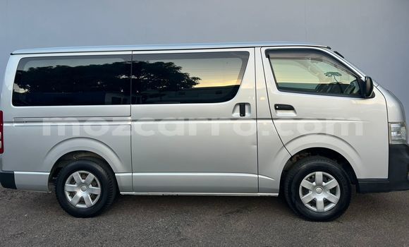 Buy Used Toyota Hiace Silver Car in Maputo in Maputo Buy Used Toyota Hiace Silver Car in Maputo in Maputo