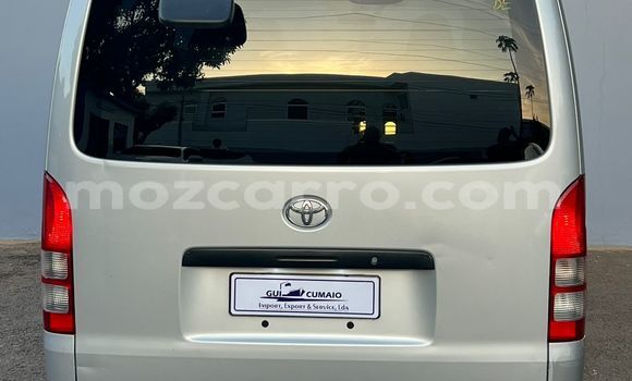Buy Used Toyota Hiace Silver Car in Maputo in Maputo Buy Used Toyota Hiace Silver Car in Maputo in Maputo