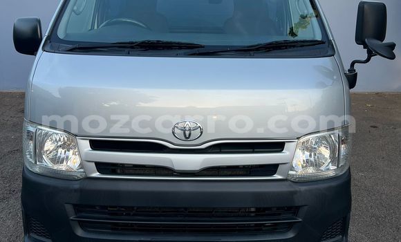 Buy Used Toyota Hiace Silver Car in Maputo in Maputo Buy Used Toyota Hiace Silver Car in Maputo in Maputo