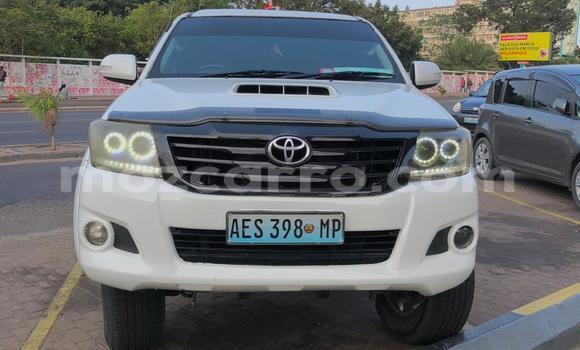 Tenga Tsaru Toyota Hilux Chena Mota in Maputo in Maputo Tenga Tsaru Toyota Hilux Chena Mota in Maputo in Maputo