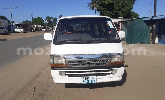 Comprar Usado Toyota Hiace Branco Carro em Maputo em Maputo