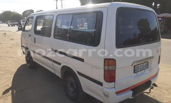 Tenga Tsaru Toyota Hiace Chena Mota in Maputo in Maputo Tenga Tsaru Toyota Hiace Chena Mota in Maputo in Maputo