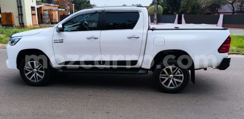 Big with watermark toyota hilux maputo maputo 31806