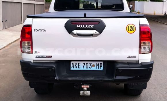 Tenga Tsaru Toyota Hilux Chena Mota in Maputo in Maputo Tenga Tsaru Toyota Hilux Chena Mota in Maputo in Maputo
