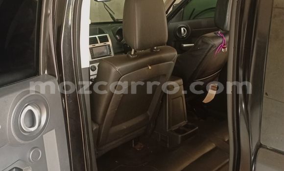 Nunua Ilio tumika Dodge Viper Nyeusi Gari ndani ya Maputo nchini Maputo Nunua Ilio tumika Dodge Viper Nyeusi Gari ndani ya Maputo nchini Maputo