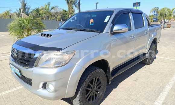 Buy Used Toyota Hilux Beige Car in Maputo in Maputo Buy Used Toyota Hilux Beige Car in Maputo in Maputo