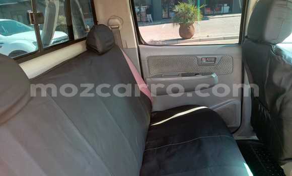 Buy Used Toyota Hilux Beige Car in Maputo in Maputo Buy Used Toyota Hilux Beige Car in Maputo in Maputo