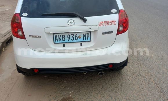 Nunua Ilio tumika Mazda Verisa Nyeupe Gari ndani ya Maputo nchini Maputo Nunua Ilio tumika Mazda Verisa Nyeupe Gari ndani ya Maputo nchini Maputo