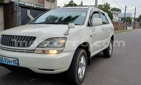 Nunua Ilio tumika Toyota Harrier Nyeupe Gari ndani ya Maputo nchini Maputo Nunua Ilio tumika Toyota Harrier Nyeupe Gari ndani ya Maputo nchini Maputo