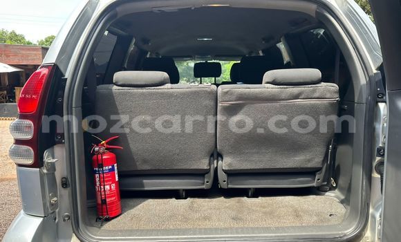 Comprar Usado Toyota Land Cruiser Prado Prata Carro em Maputo em Maputo Comprar Usado Toyota Land Cruiser Prado Prata Carro em Maputo em Maputo